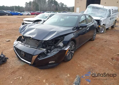 2021 Nissan Altima Sv Fwd z USA, uszkodzony, nr VIN 1N4BL4DV2MN401030